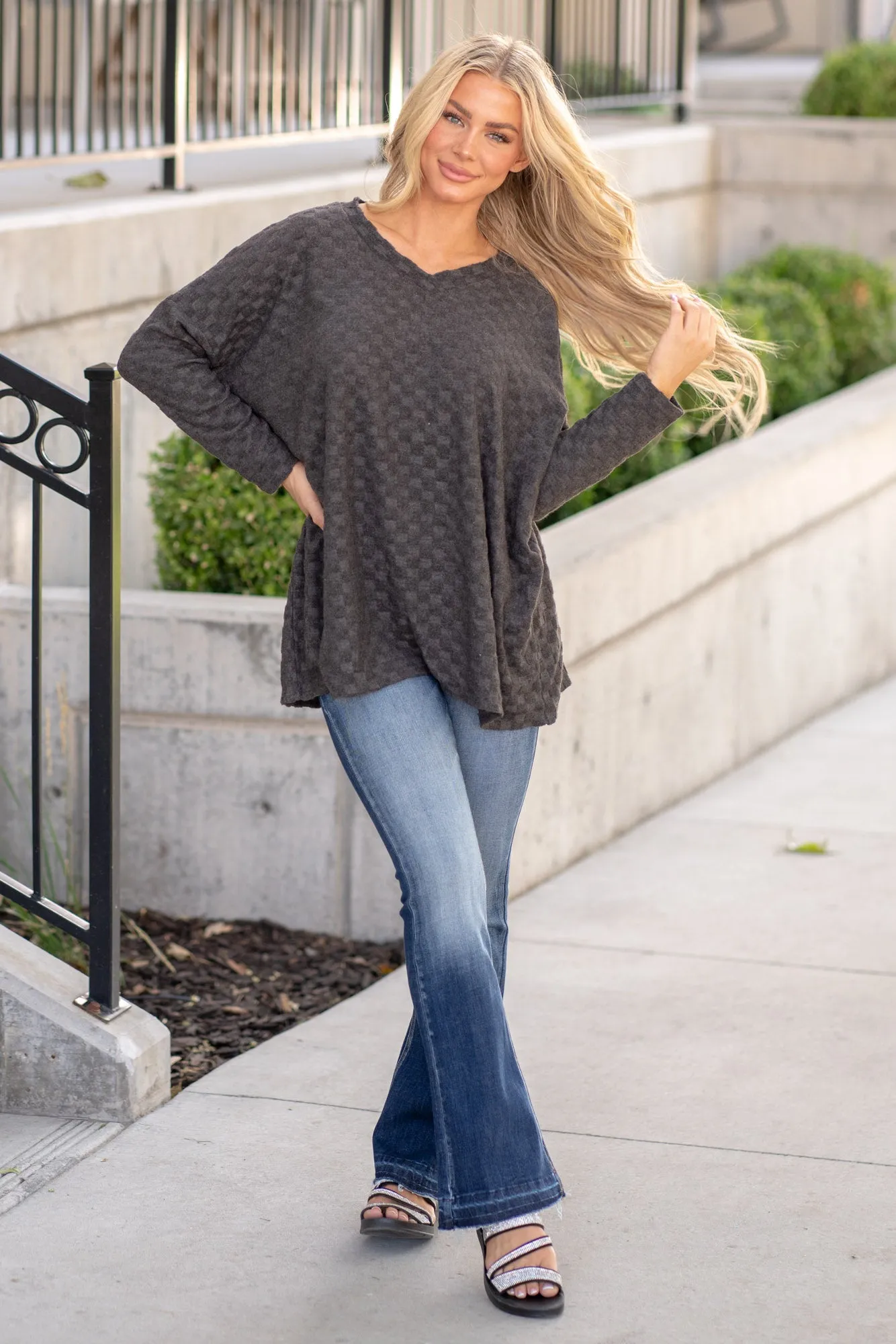 Checkered Long Sleeve V-Neck T-Shirt