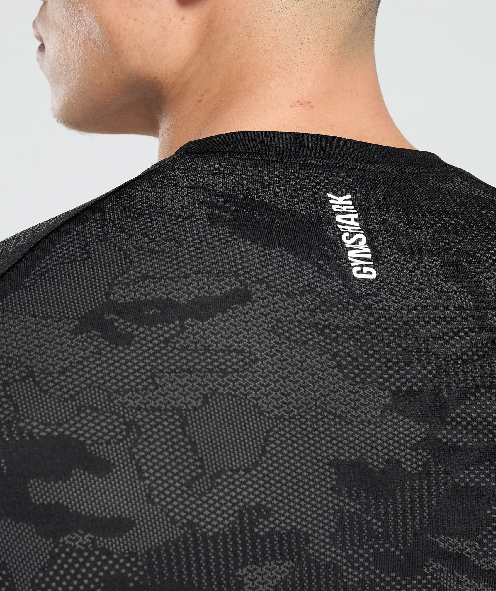 Gymshark Geo Seamless Long Sleeve T-Shirt - Black/Charcoal Grey