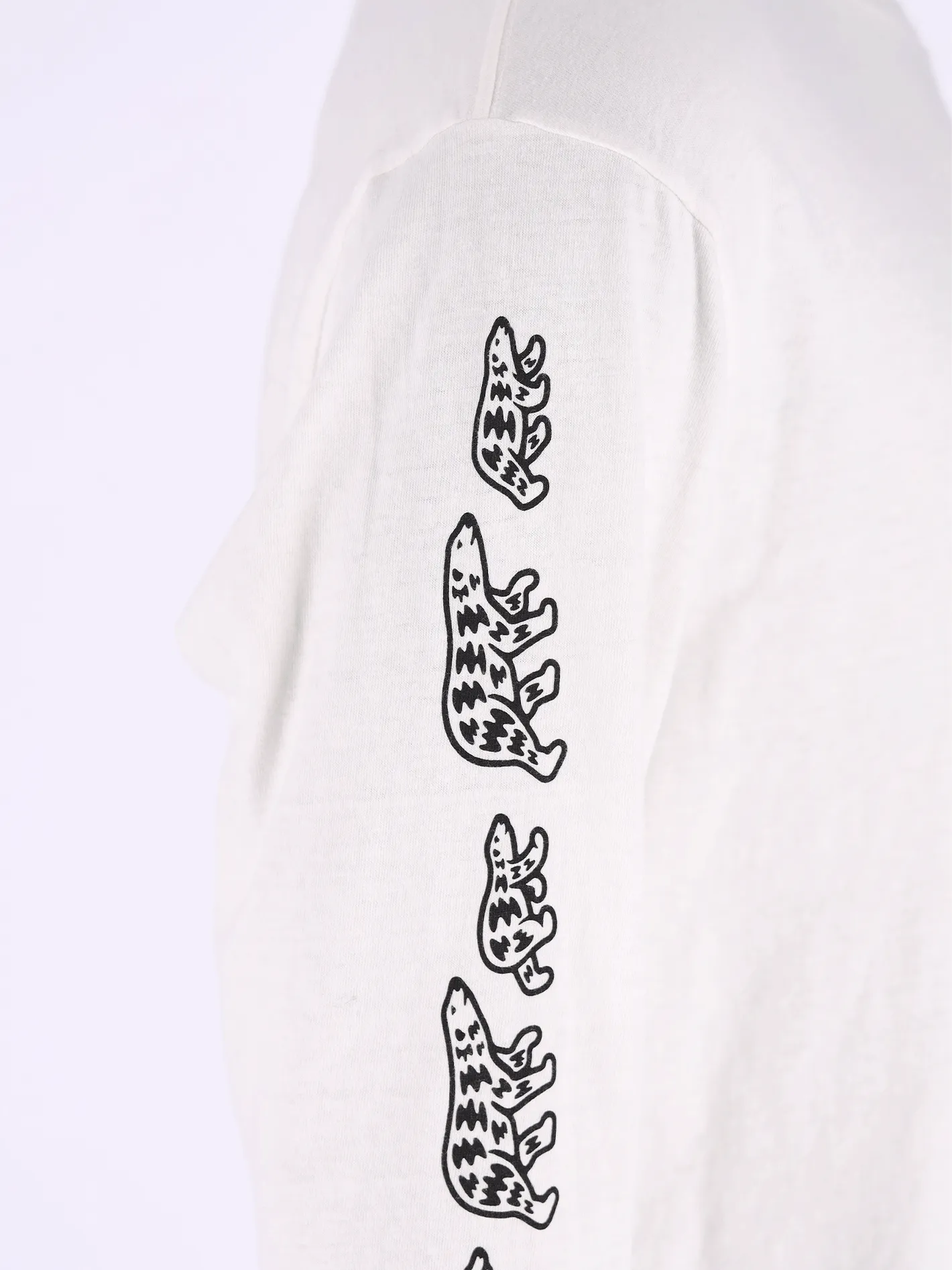 long sleeve t-shirt